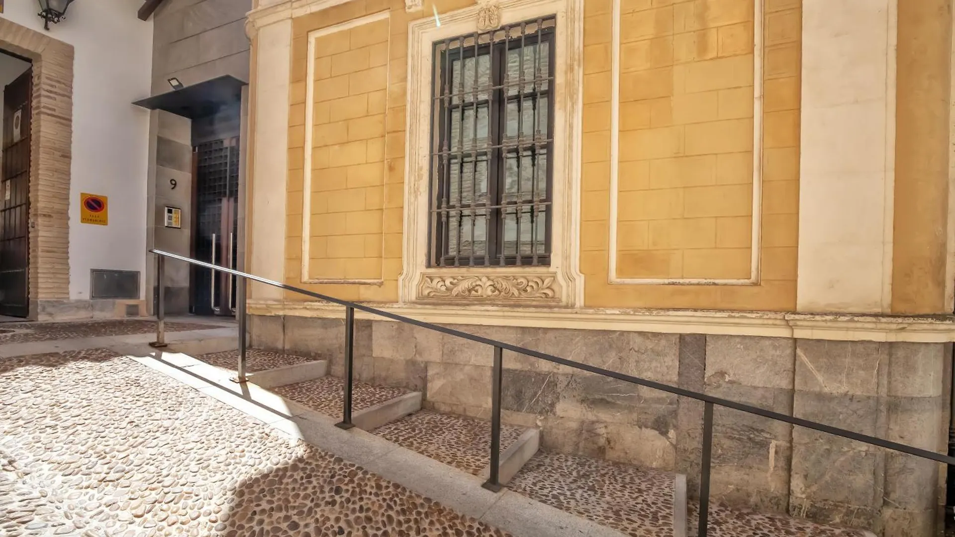 Santa Ana Free Parking Cordoba Center Apartment 0*,