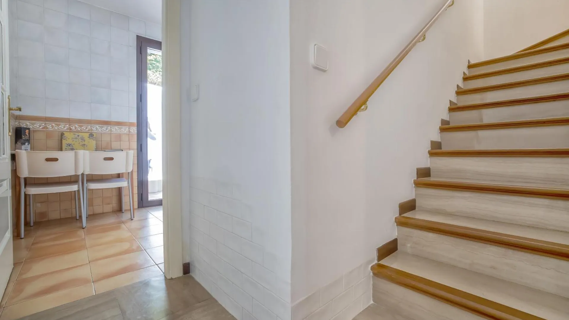 Santa Ana Free Parking Cordoba Center Apartment